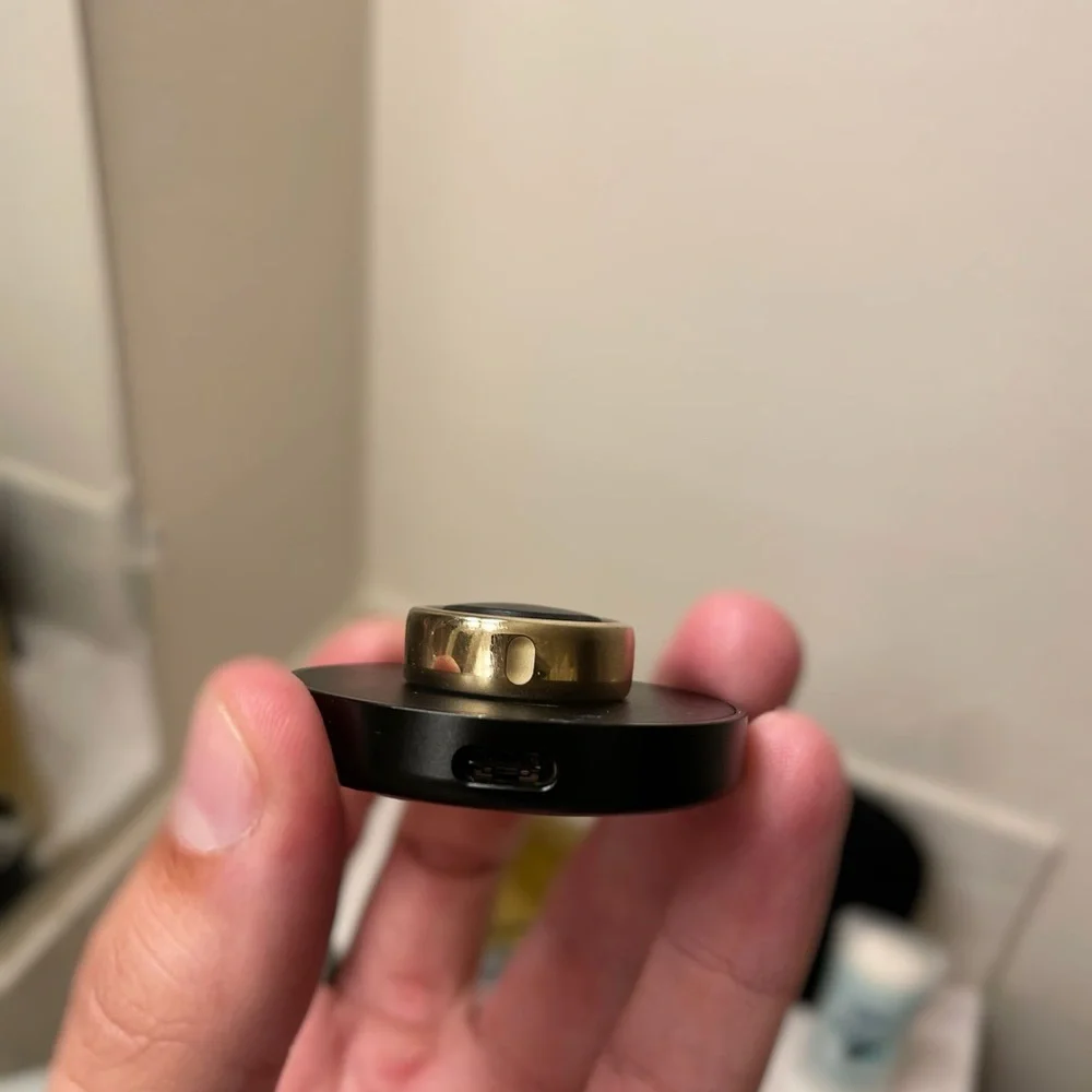 Oura Gen 3 Gold Ring Size 8 - Picture 2 of 3